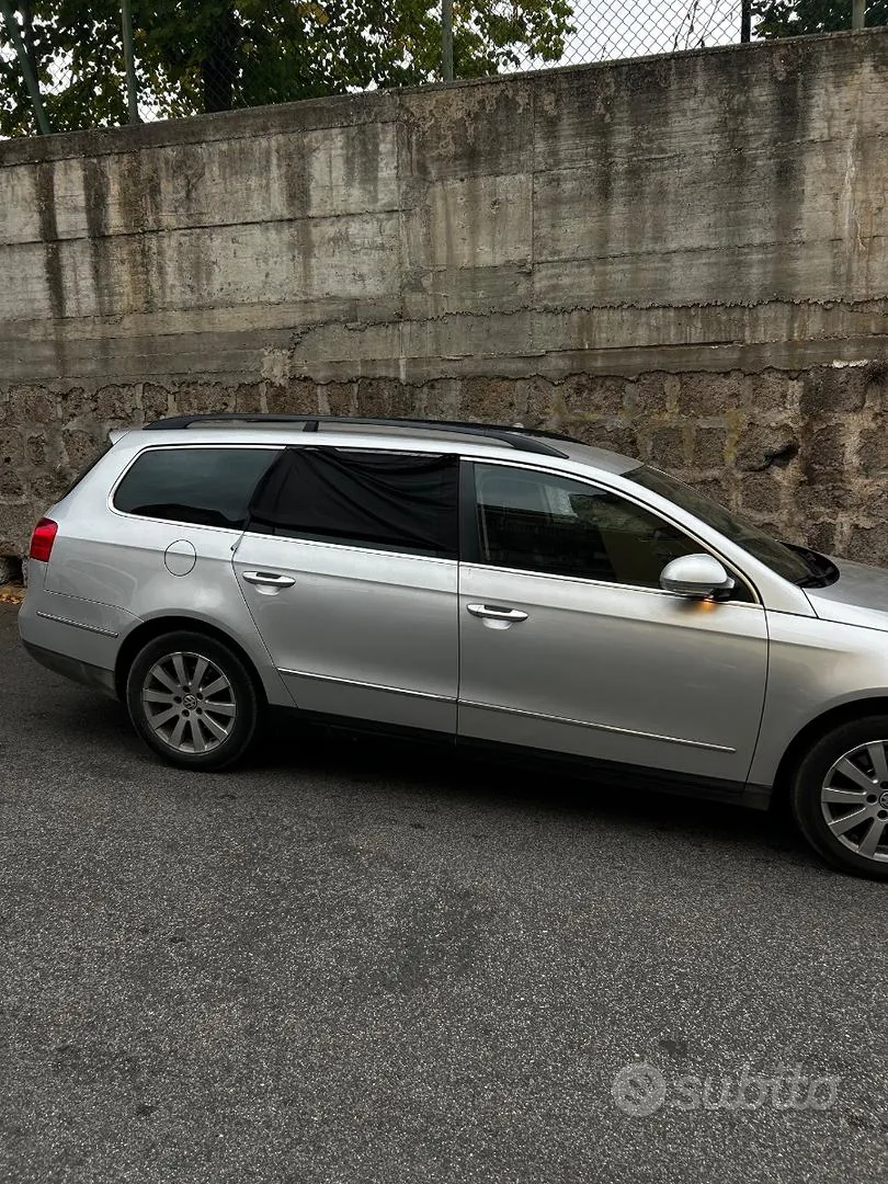 Volkswagen Passat 2010 photo 4
