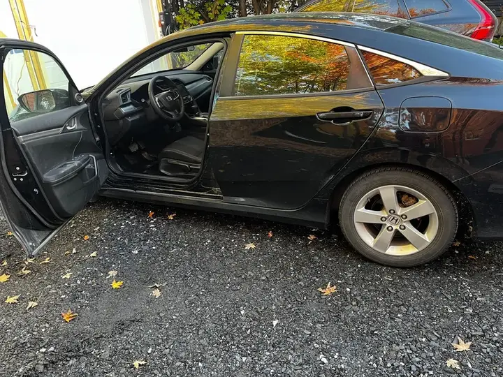 Honda Civic 2016 photo 4
