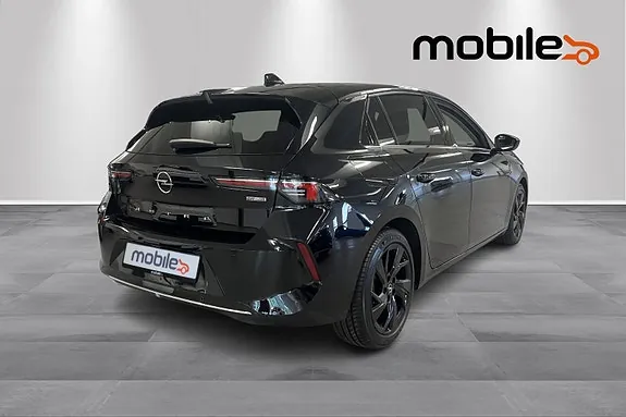 Opel Astra 2023 photo 3