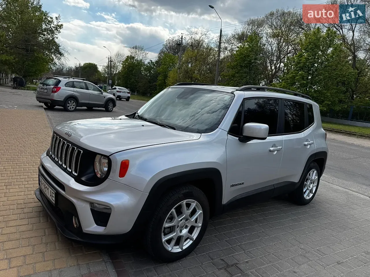 Jeep Renegade 2019 photo 2