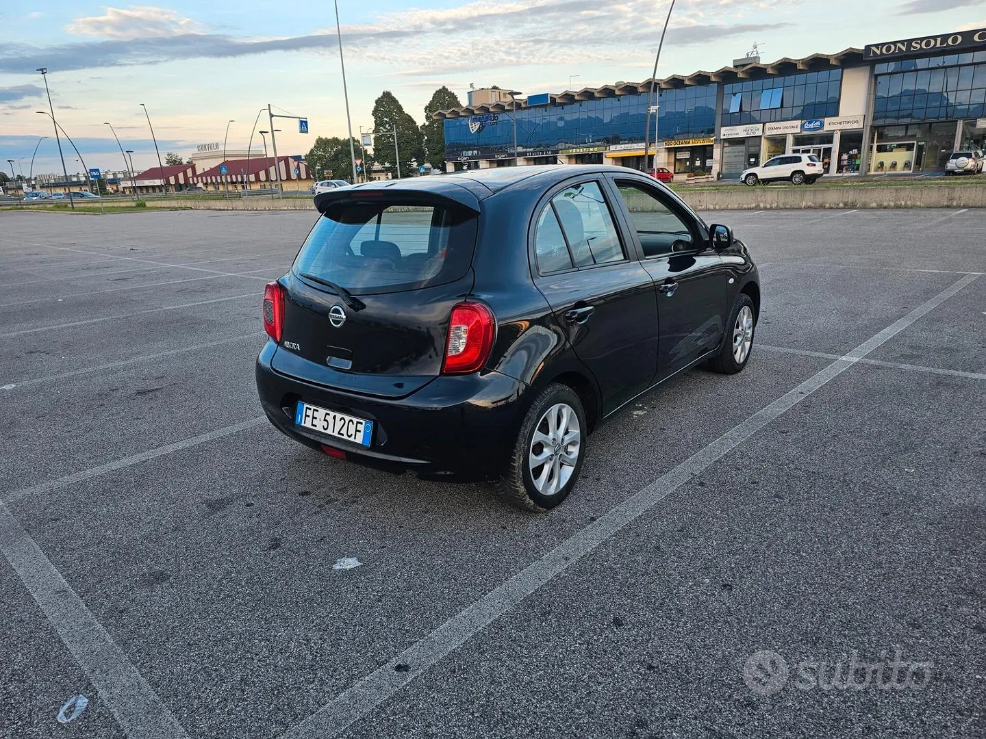 Nissan Micra 2016 photo 4