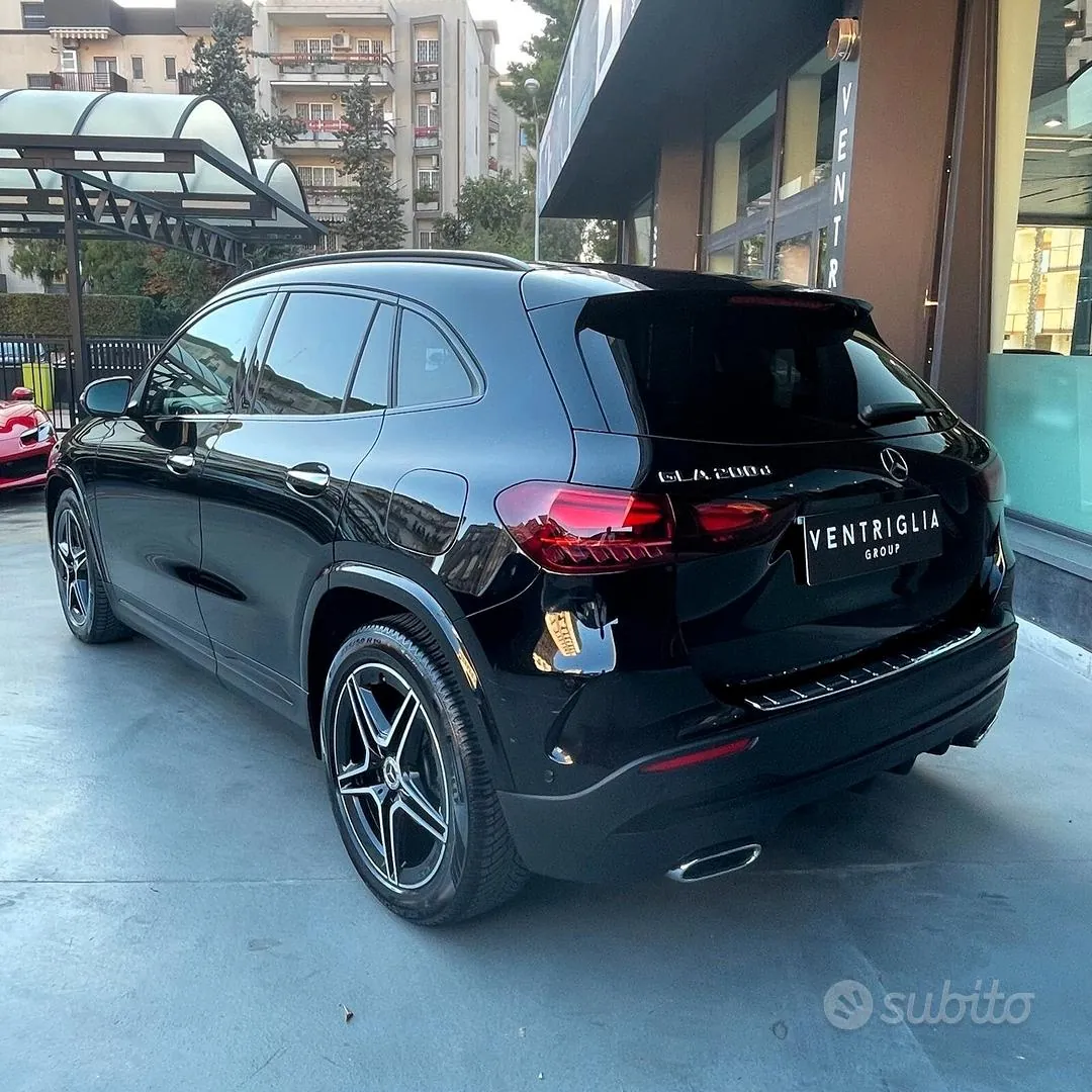 Mercedes-Benz Gla 2024 photo 4