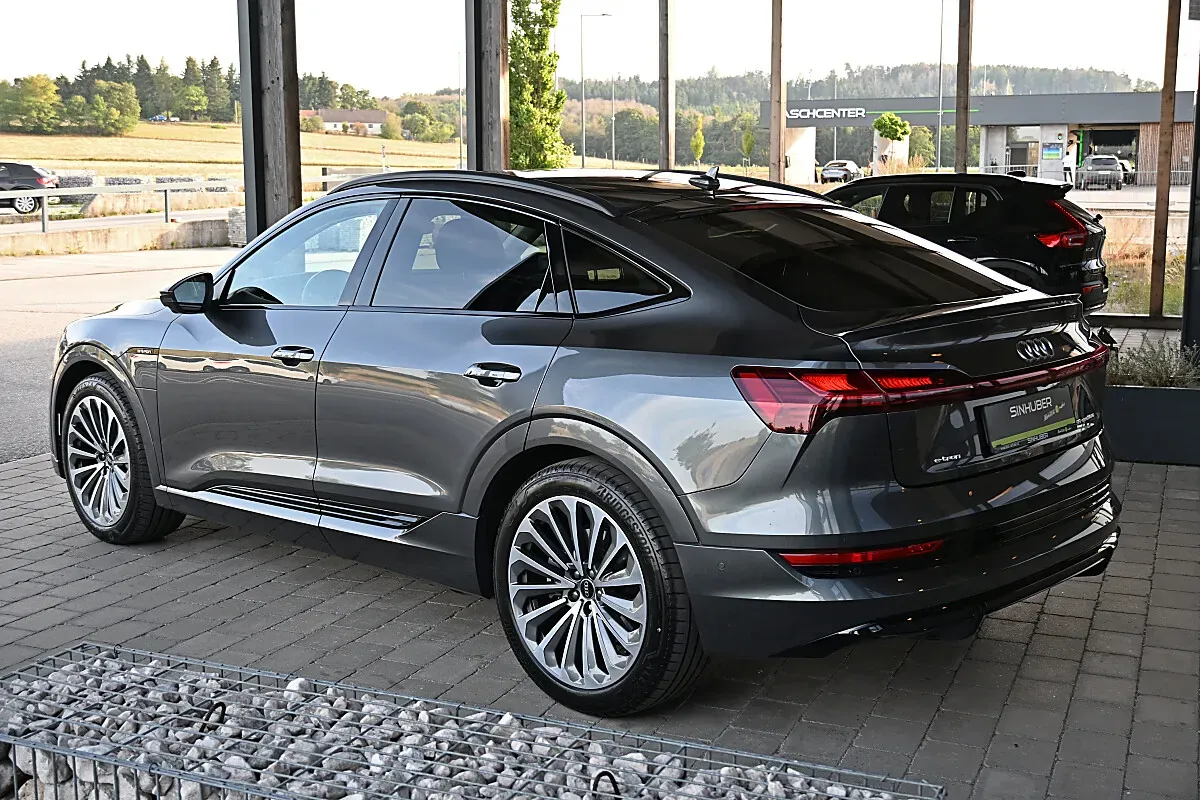 Audi E-Tron 2023 photo 3