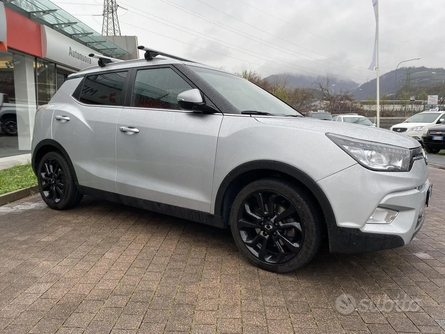 KG Mobility Tivoli 2015 photo 3