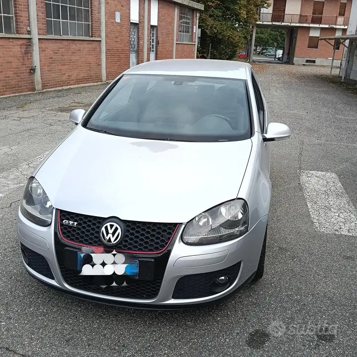 Volkswagen Golf 2005 photo 2