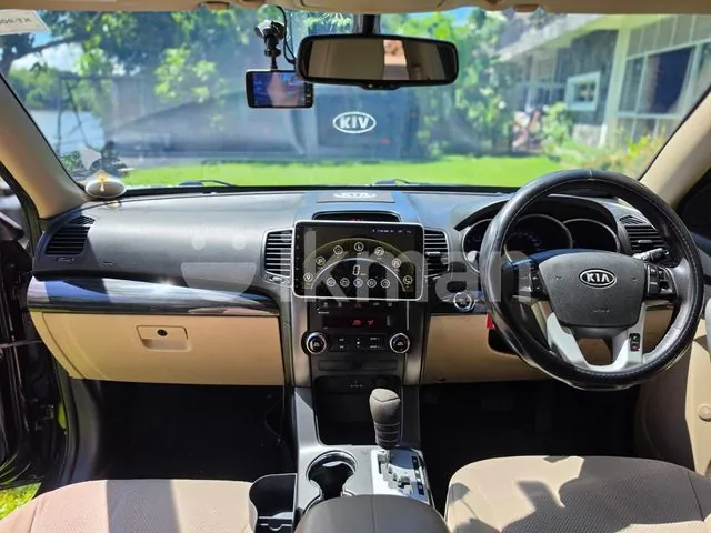 Kia Sorento 2012 photo 3