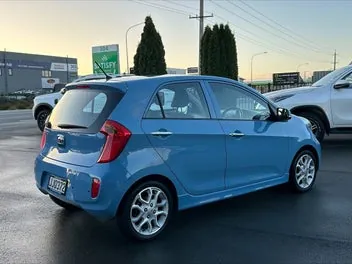 Kia Picanto 2015 photo 4