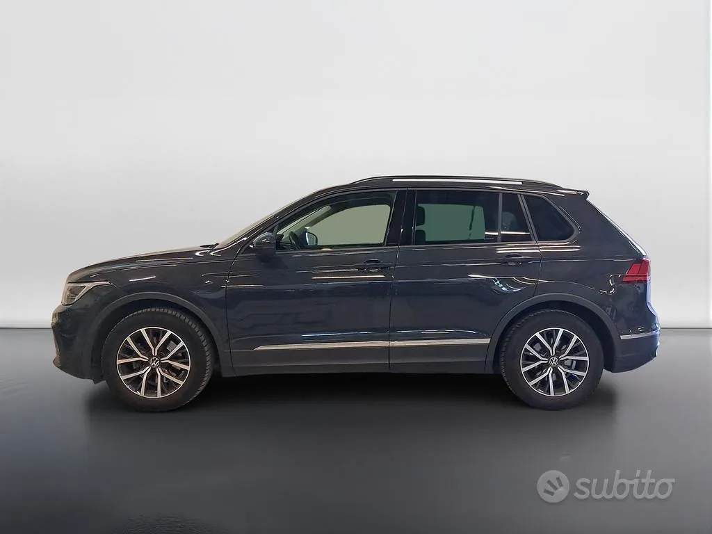 Volkswagen Tiguan 2022 photo 3