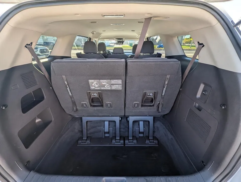 Kia Carnival 2022 photo 5