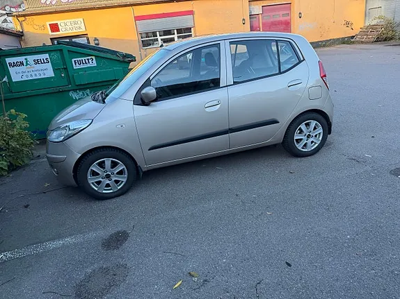 Hyundai I10 2010 photo 2