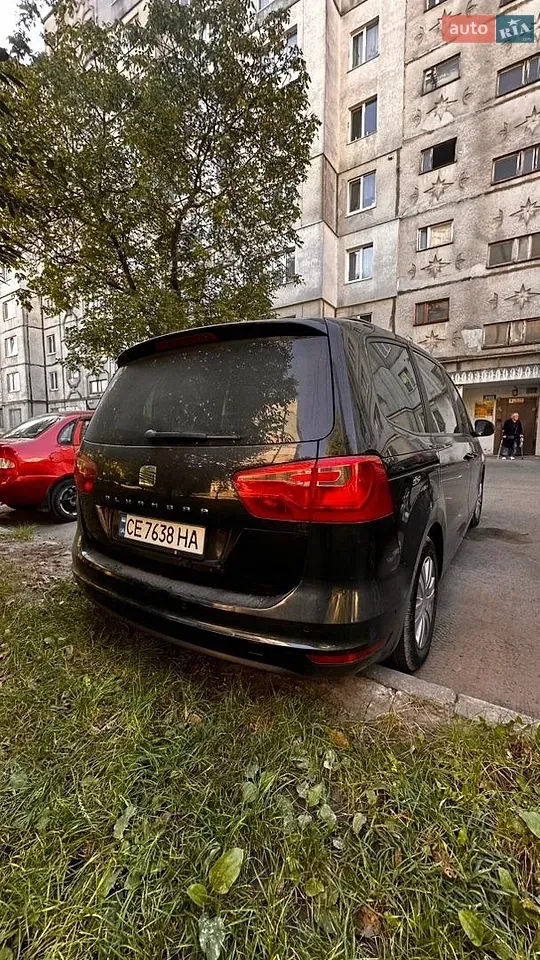 Seat Alhambra 2014 photo 2