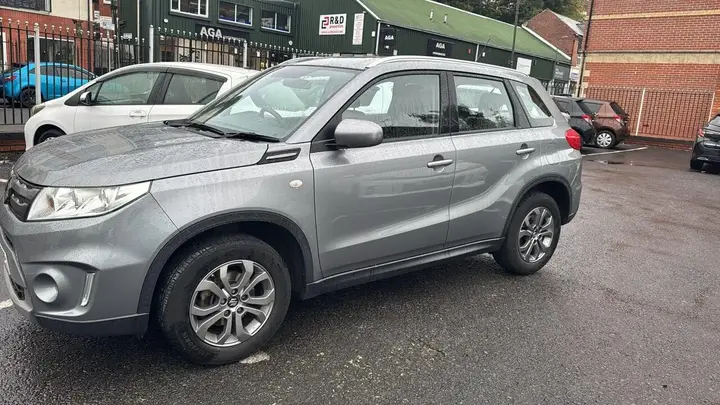 Suzuki Vitara 2017 photo 2
