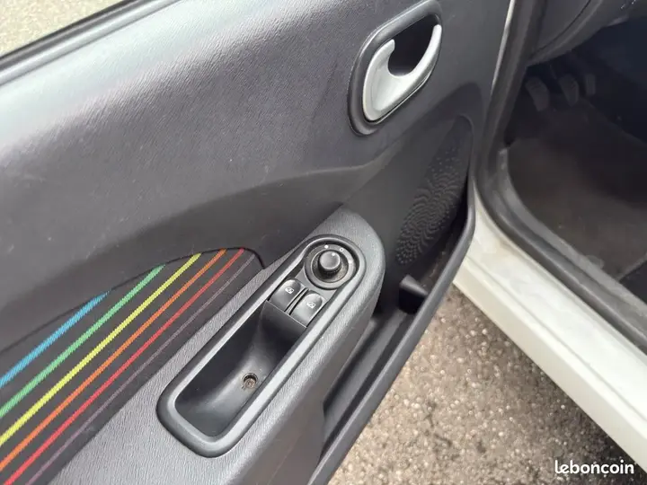 Renault Twingo 2014 photo 5