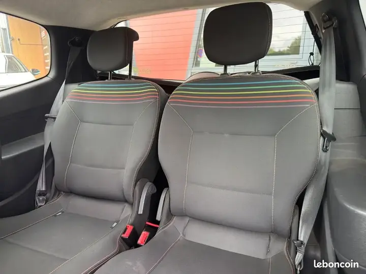 Renault Twingo 2014 photo 3