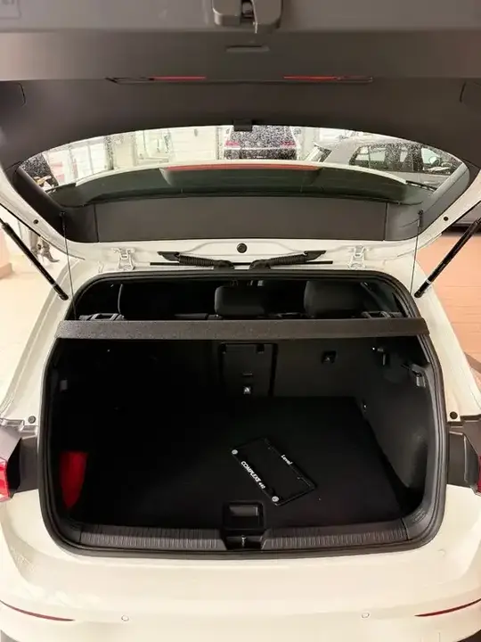 Volkswagen Golf Gti 2025 photo 5