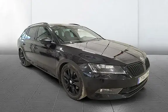 Skoda Superb 2019 photo 3