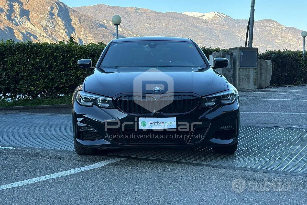 BMW 3 Series 2021 photo 2
