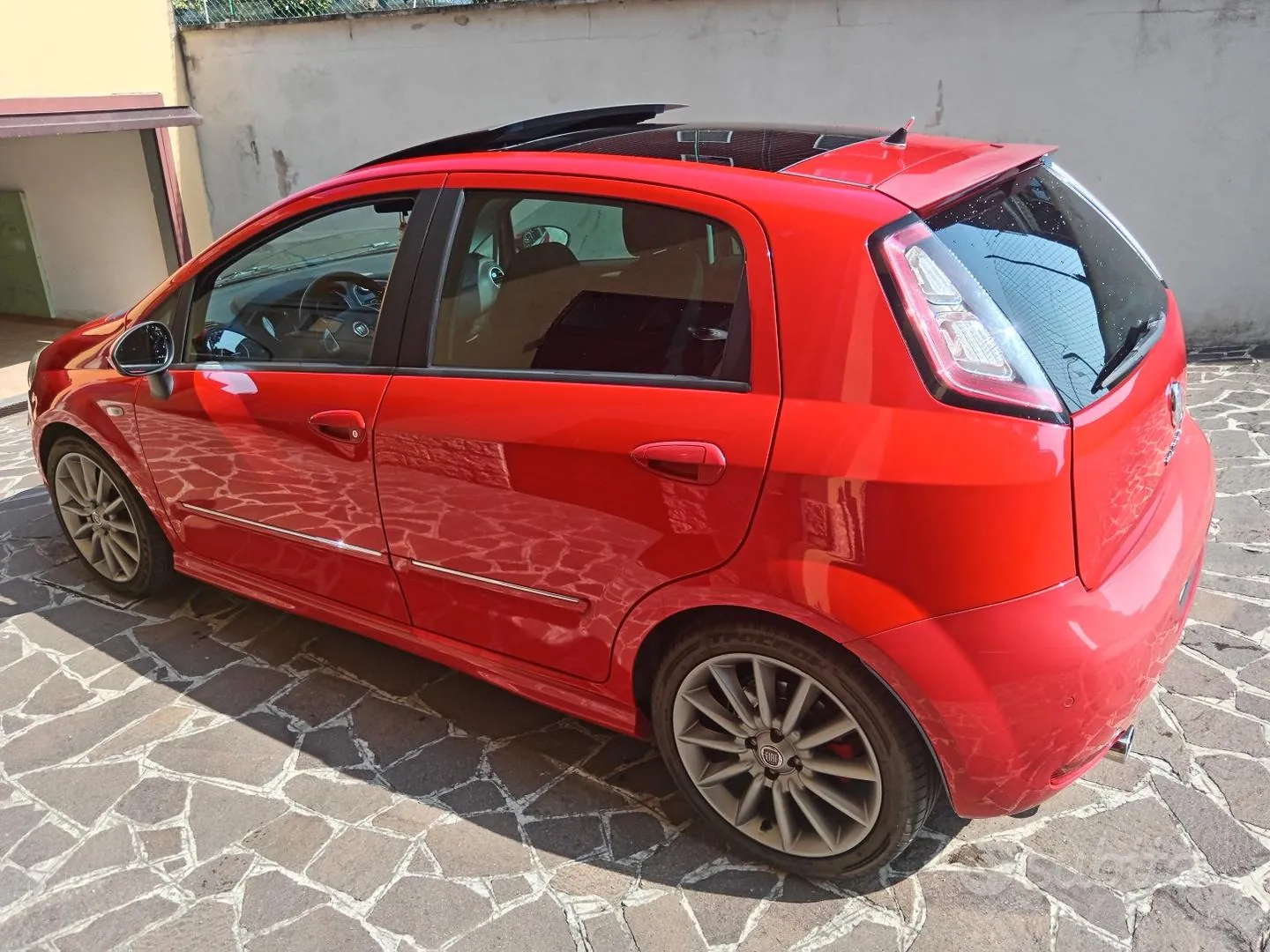 Fiat Punto Evo 2012 photo 3