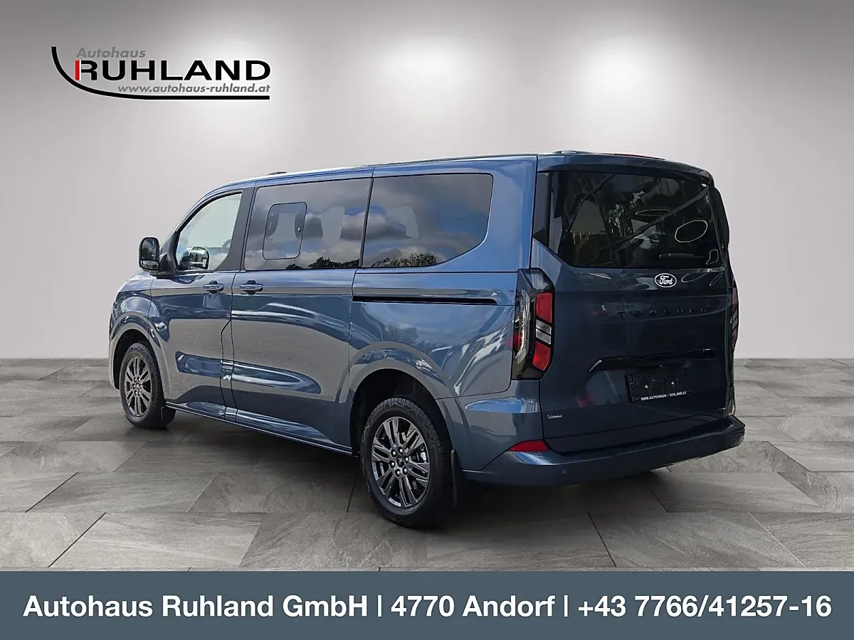Ford Tourneo photo 3