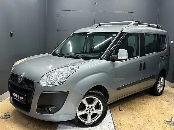 Fiat Doblo 2013 photo 2