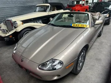 Jaguar Xk8