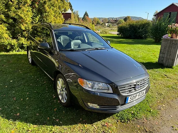 Volvo V70 2014 photo 4