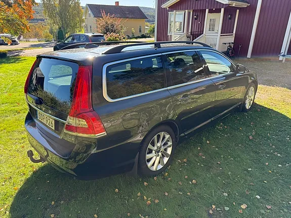 Volvo V70 2014 photo 5