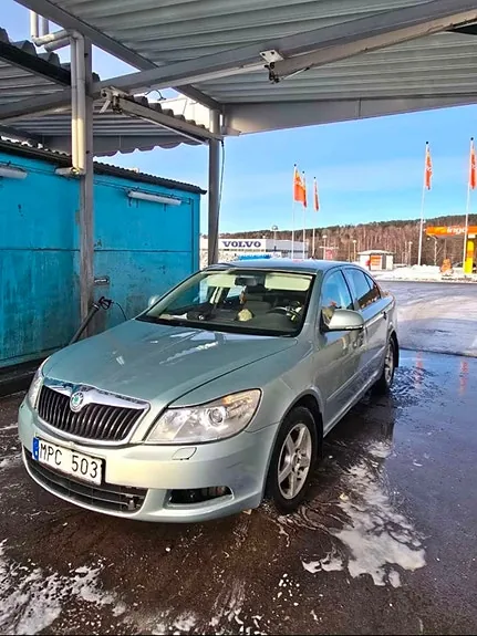 Skoda Octavia 2010 photo 5