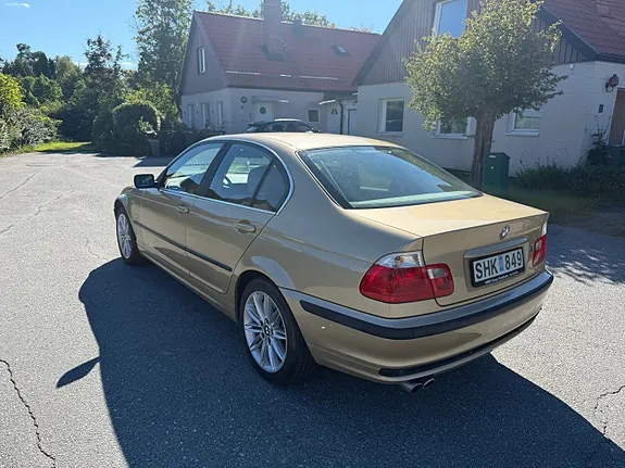 BMW 330Xi 2001 photo 3