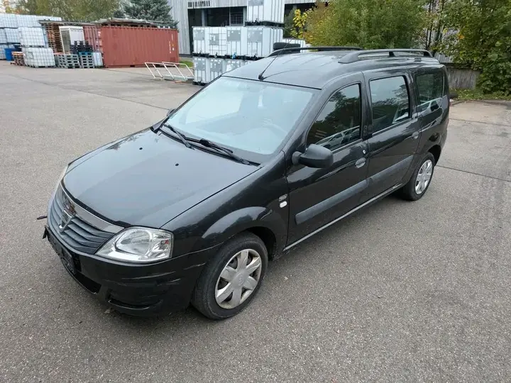 Dacia Logan