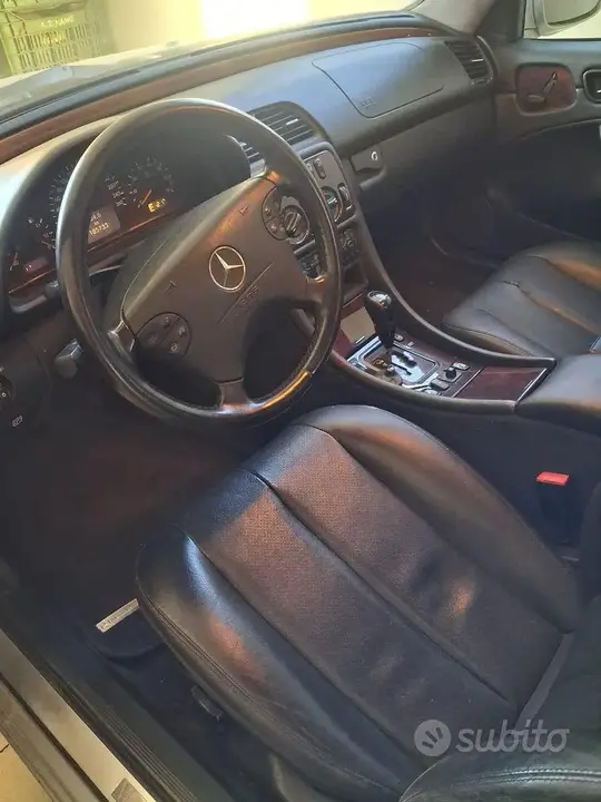 Mercedes-Benz Clk 320 2002 photo 5