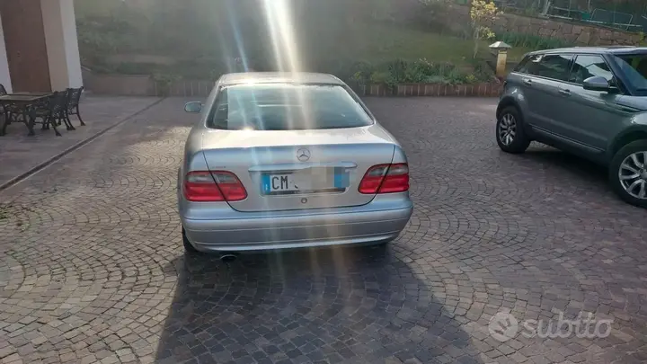 Mercedes-Benz Clk 320 2002 photo 4