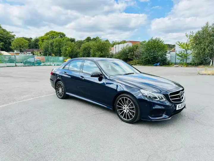 Mercedes-Benz E-Class 2015 photo 2