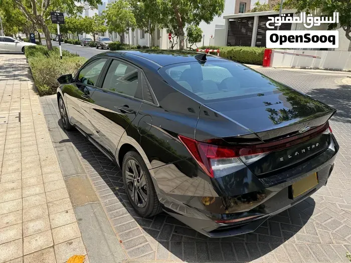 Hyundai Elantra 2023 photo 3