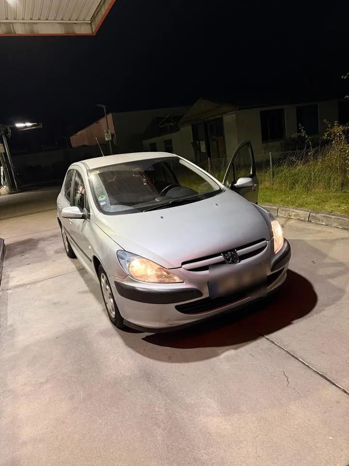 Peugeot 307