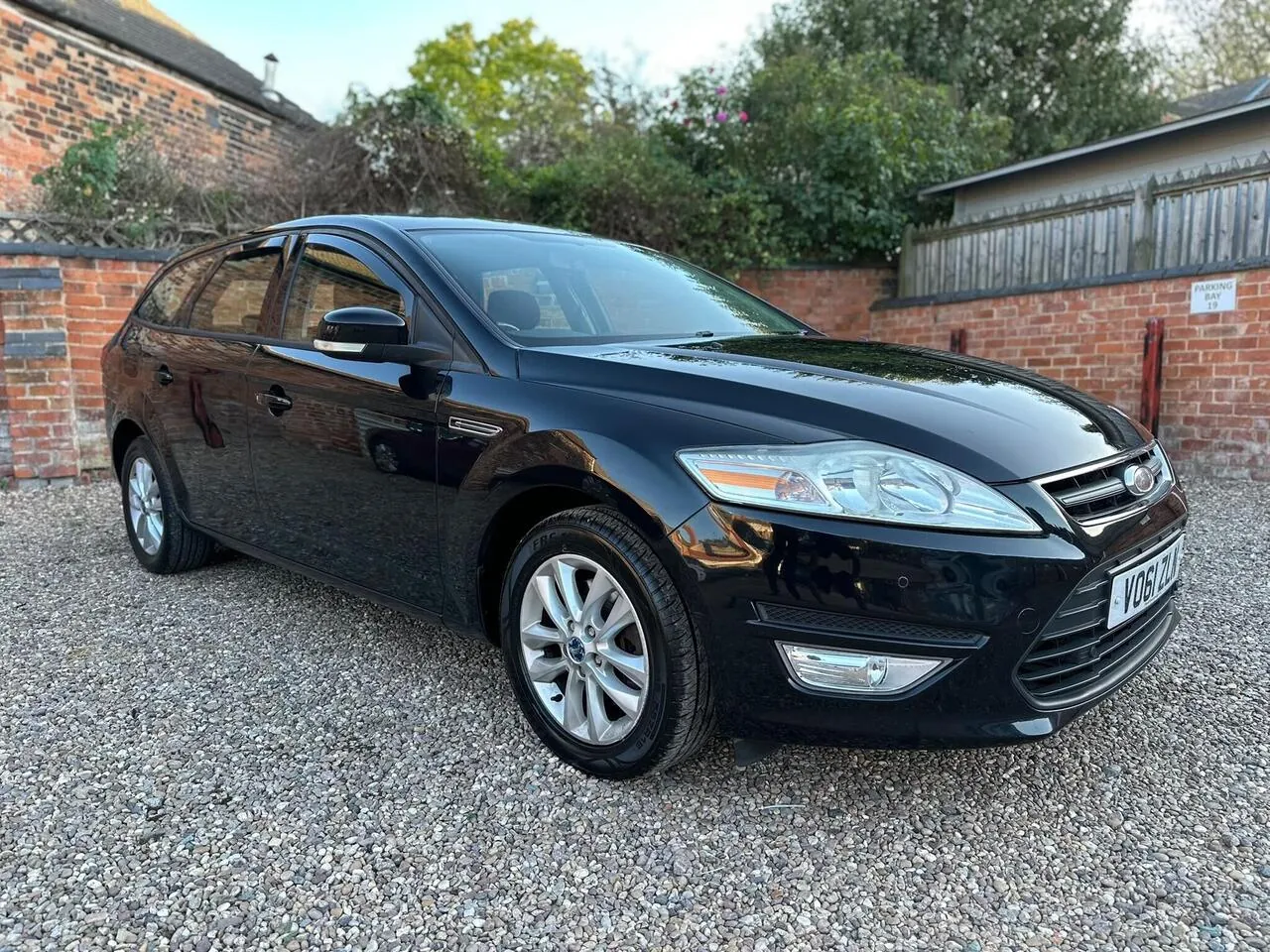 Ford Mondeo 2011 photo 4