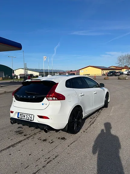 Volvo V40 2016 photo 3