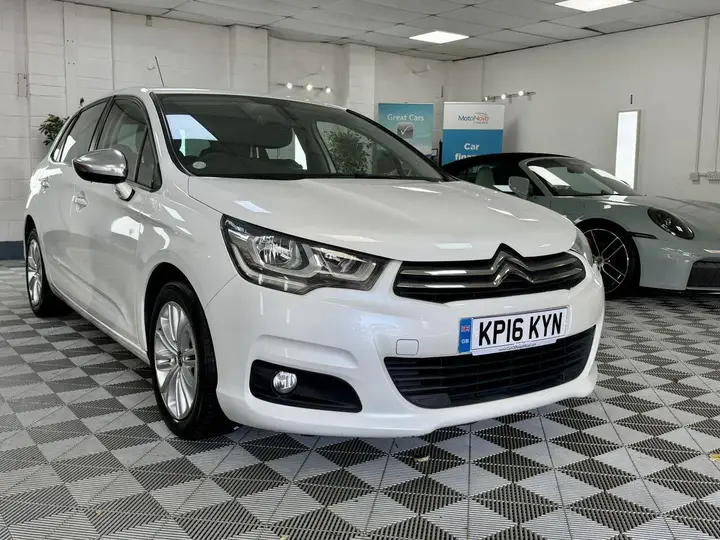 Citroen C4 2016 photo 3