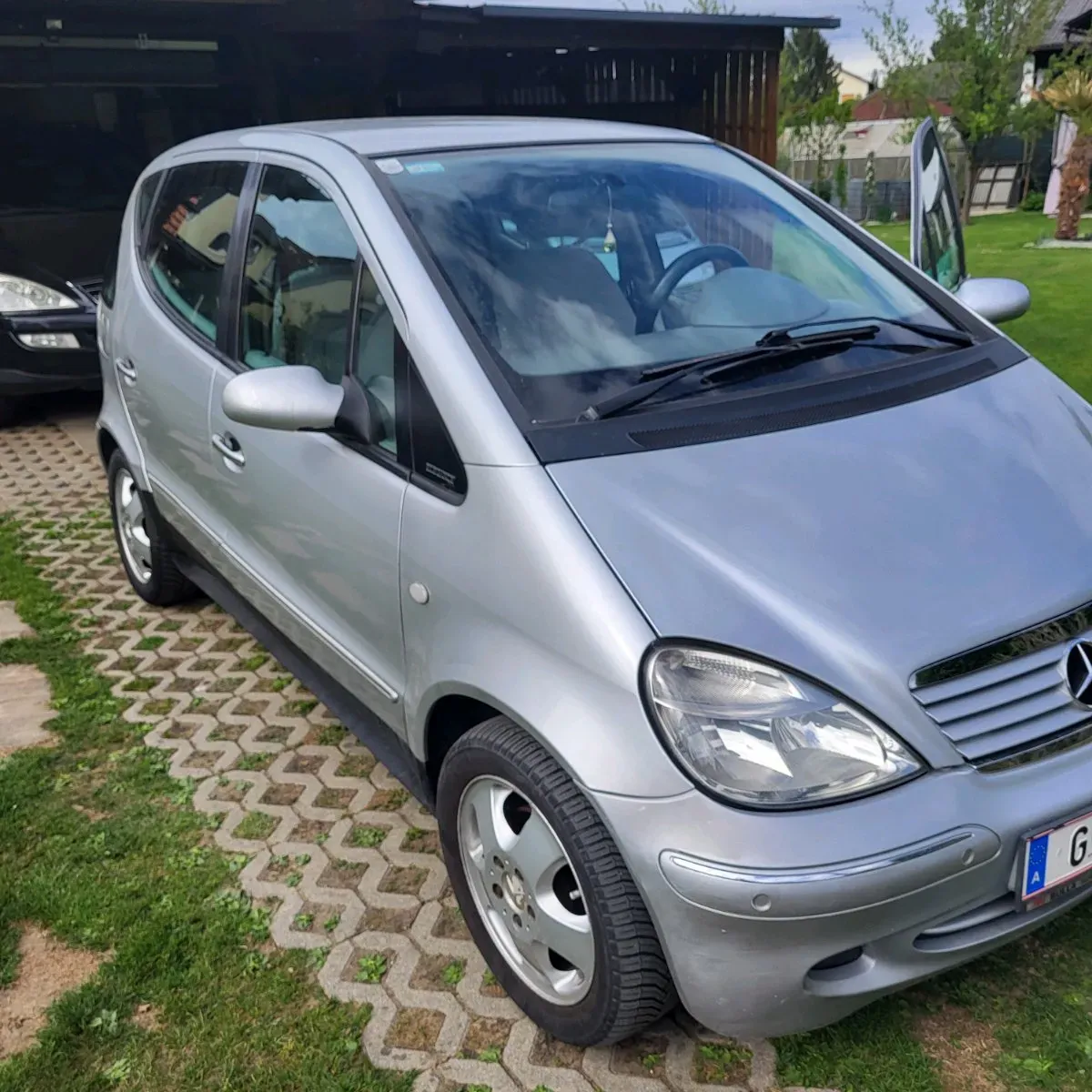 Mercedes-Benz A-Class 2003 photo 2