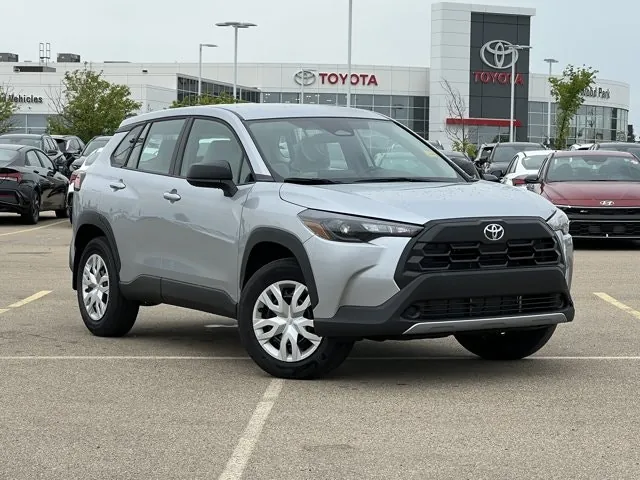 Toyota Corolla Cross 2026 photo 2