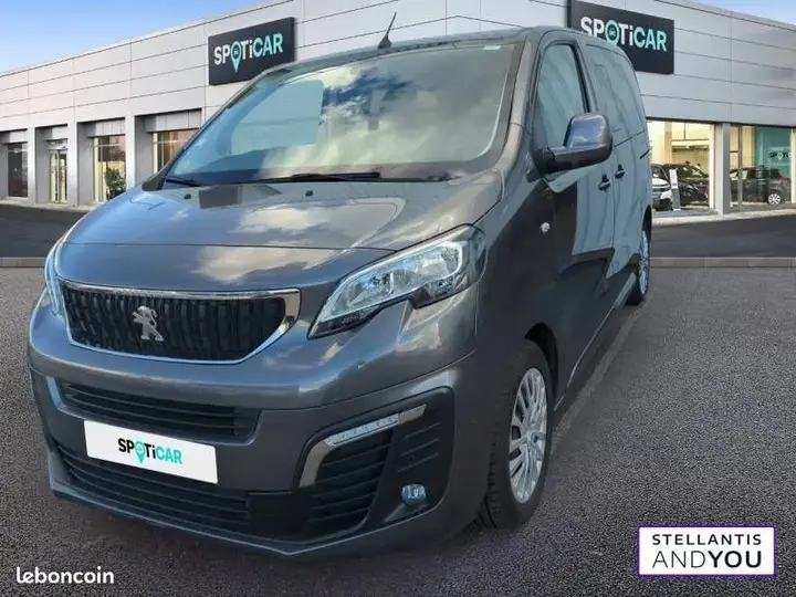 Peugeot Traveller