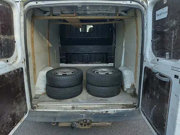 Ford Transit T260 2010 photo 5