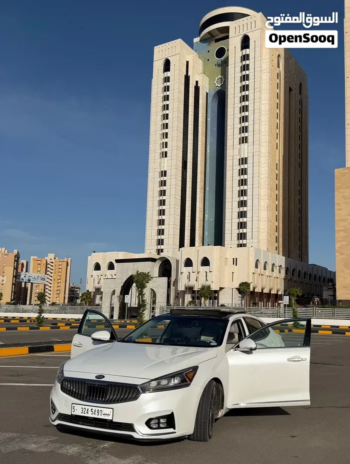 Kia Cadenza 2017 photo 2