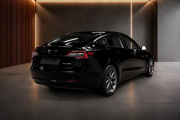 Tesla Model 3 2021 photo 5