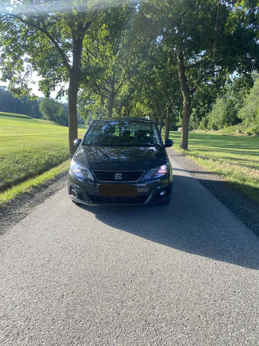 Seat Alhambra 2017 photo 3