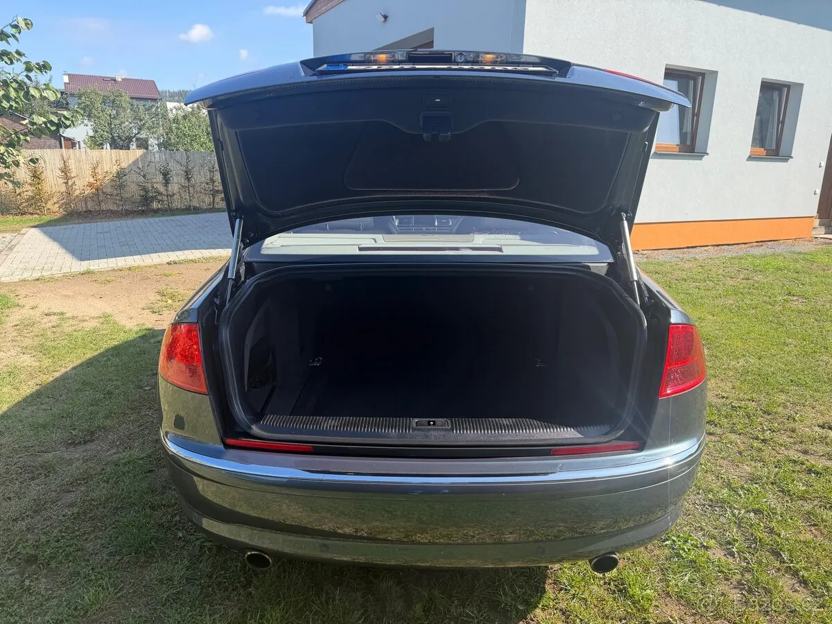 Audi A8 2006 photo 5
