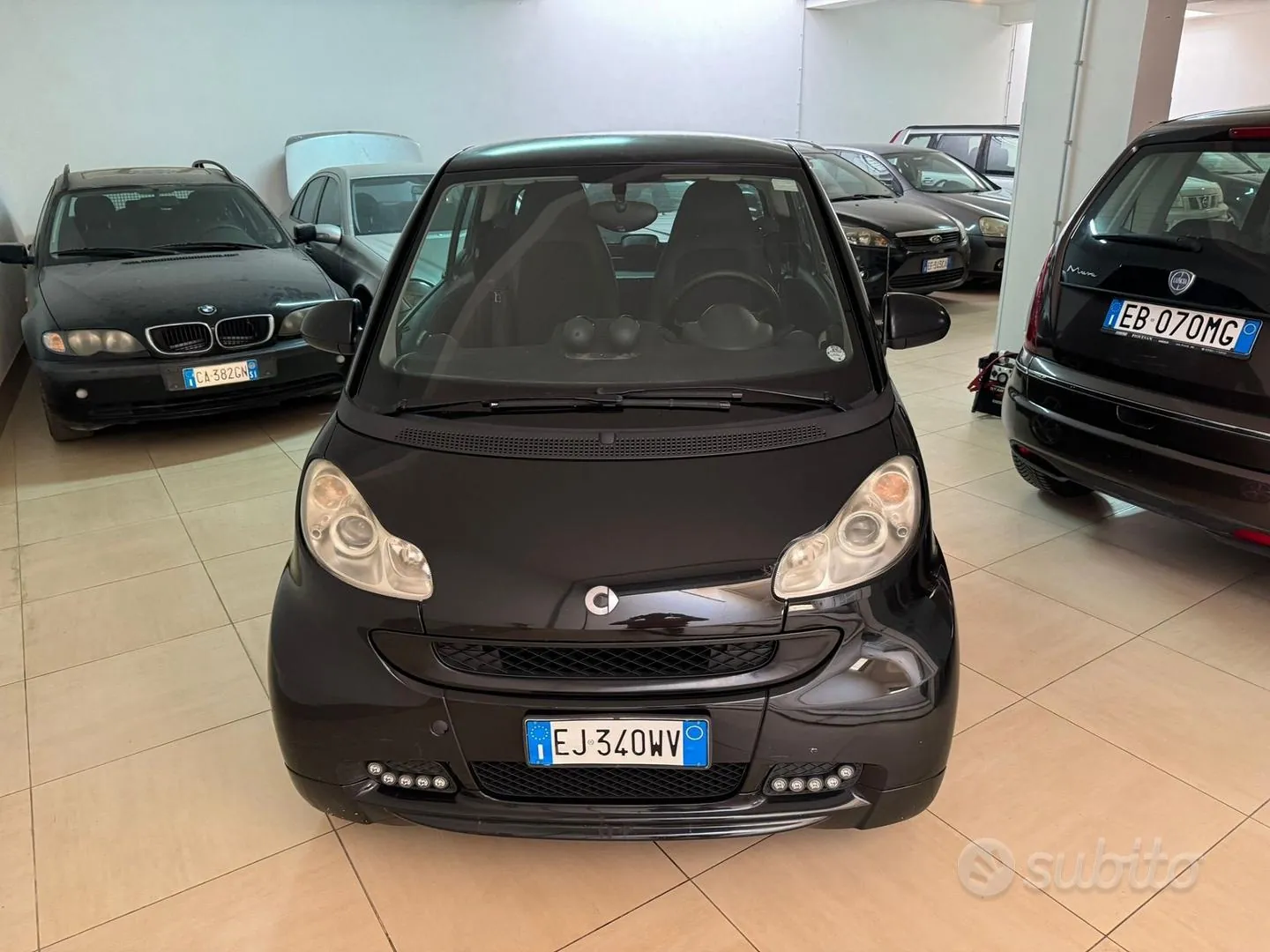 Smart Fortwo 2011 photo 3