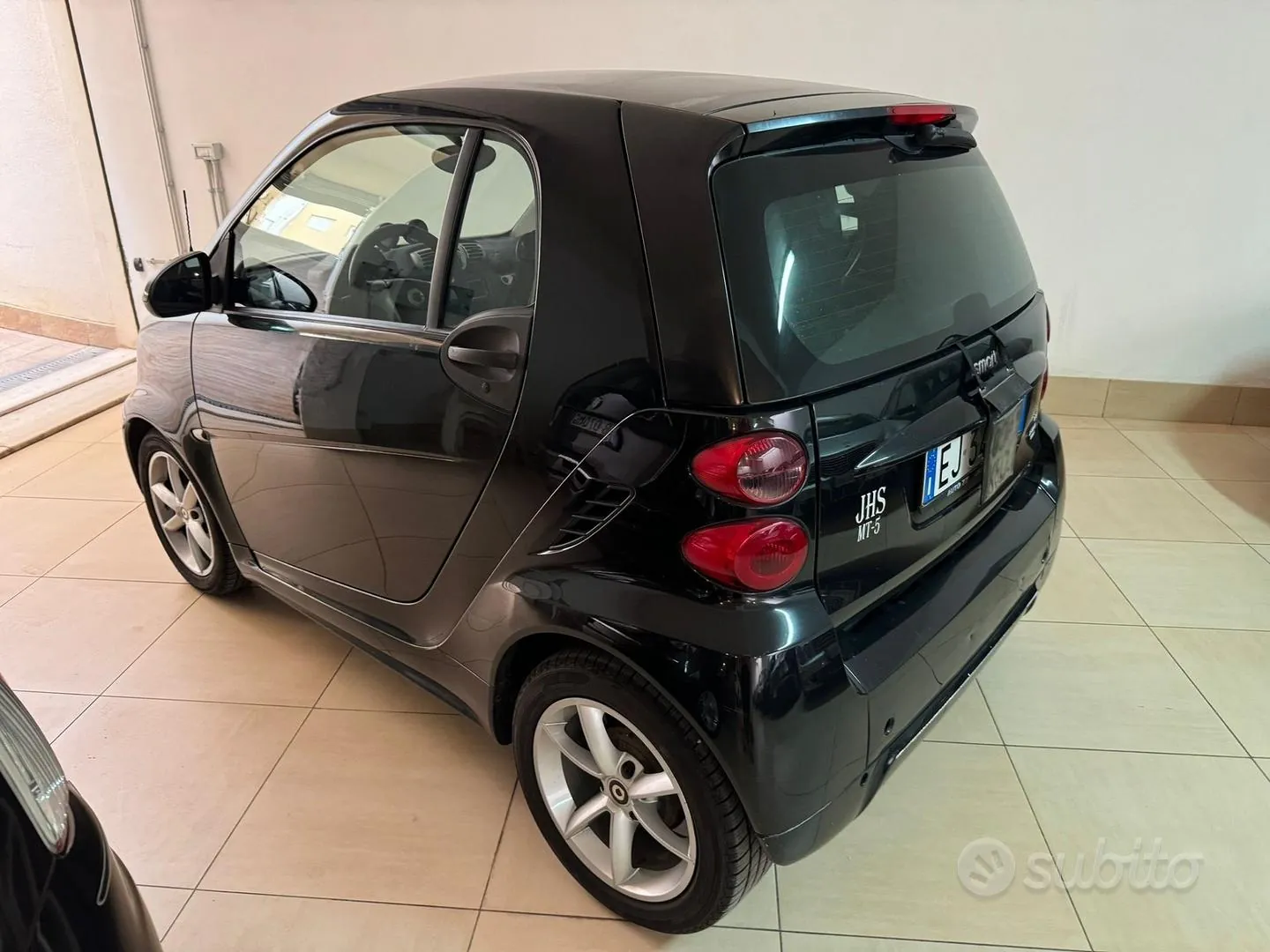 Smart Fortwo 2011 photo 4