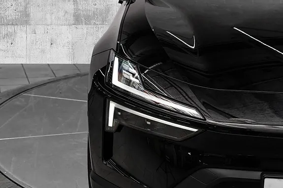 Polestar 4 2026 photo 4