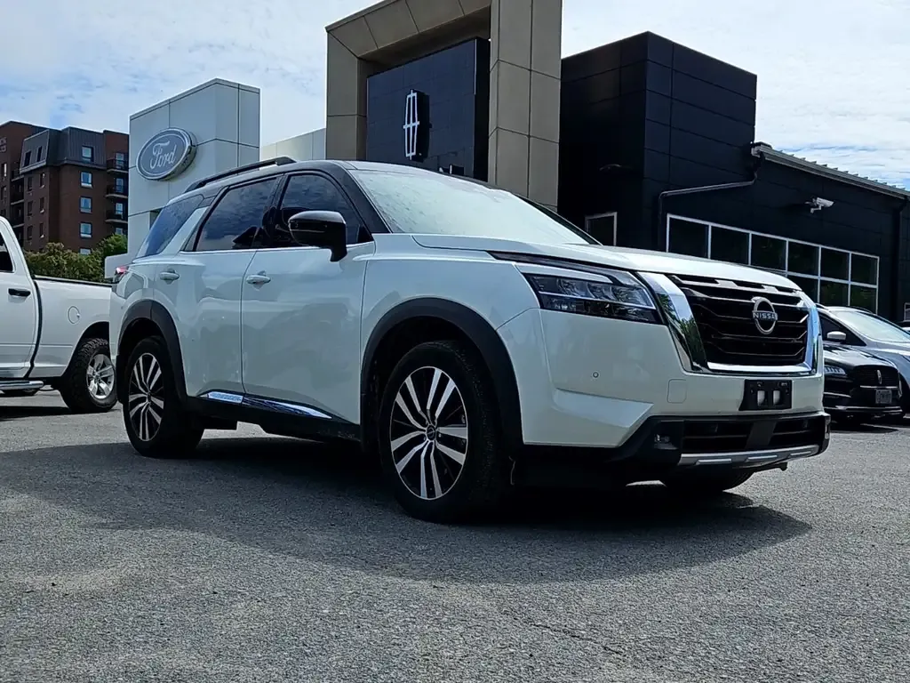 Nissan Pathfinder 2023 photo 4